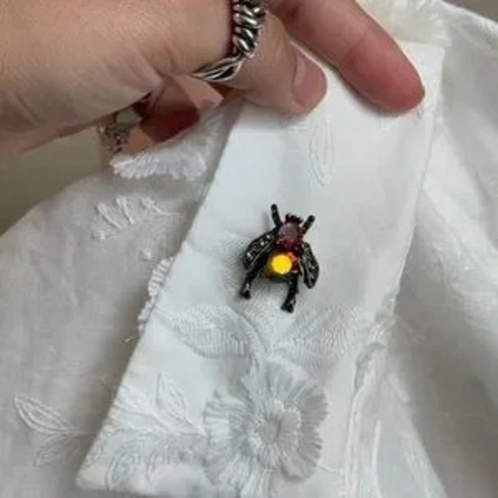 Avant-Gard Colorful Insect Brooch-Pin - Picture 9 of 10